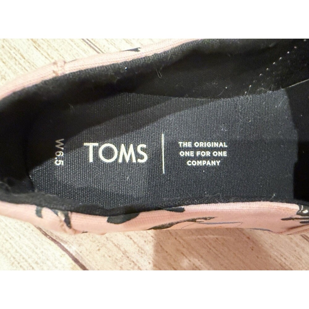 Toms Strawberry Cream Kitties Canvas Classic Shoes - Limited Edition Size 6.5 - Picture 6 of 6